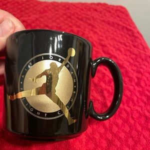 VINTAGE AIR JORDAN FLIGHT CLUB COFFEE MUG
